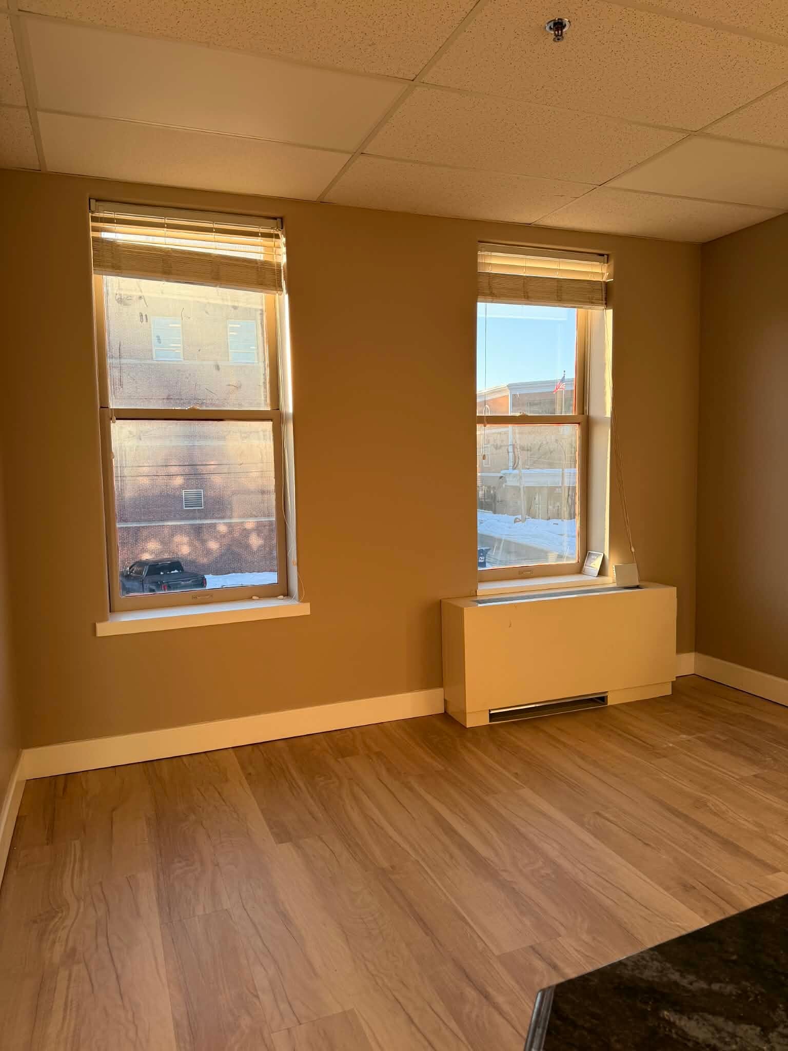 39-42 Central Sq, Keene, NH for lease Interior Photo- Image 1 of 8