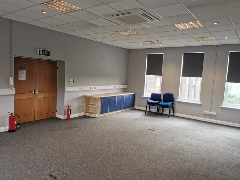 Bowesfield Ln, Stockton On Tees for lease - Interior Photo - Image 2 of 6