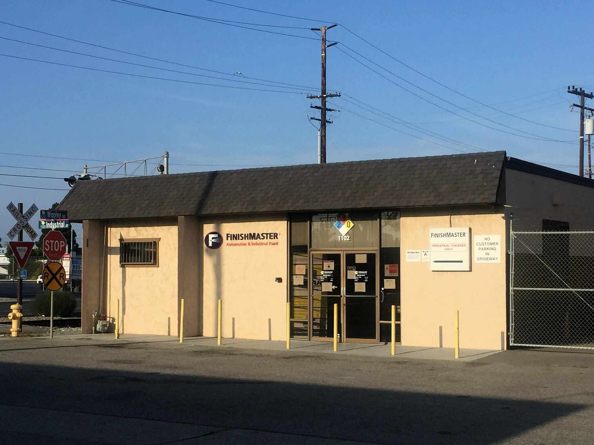 1102 Industrial Ave, Oxnard, CA for lease Primary Photo- Image 1 of 15
