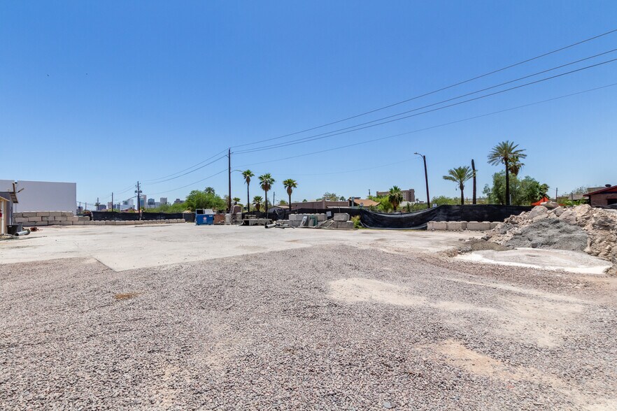 1830 W Fillmore St, Phoenix, AZ à vendre - Photo du bâtiment - Image 2 de 3