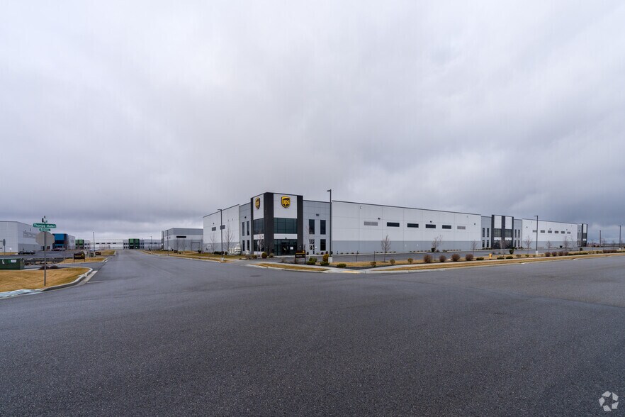 9210 W Harlan Ln, Spokane, WA for lease - Building Photo - Image 3 of 12