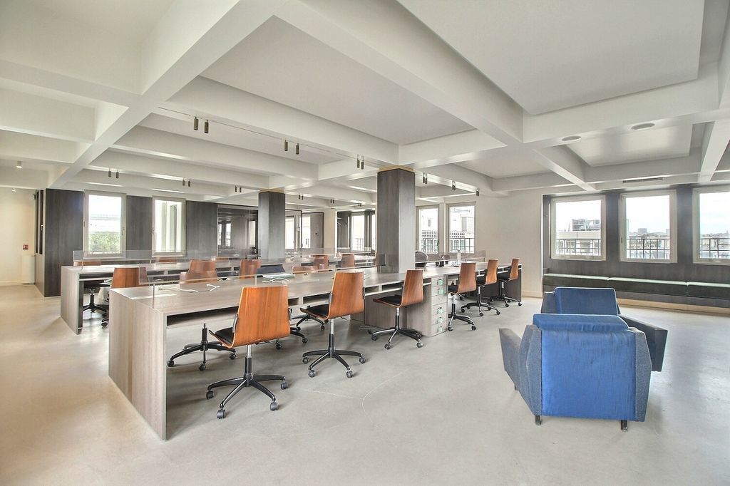 60-62 Rue D'Hauteville, Paris for lease Interior Photo- Image 1 of 9