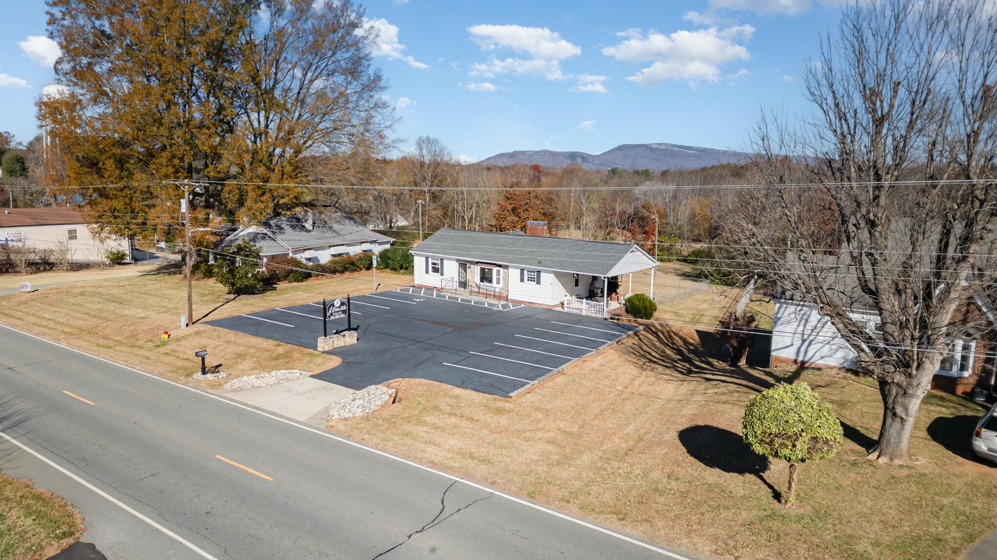 317 E King St, King, NC for sale Primary Photo- Image 1 of 11