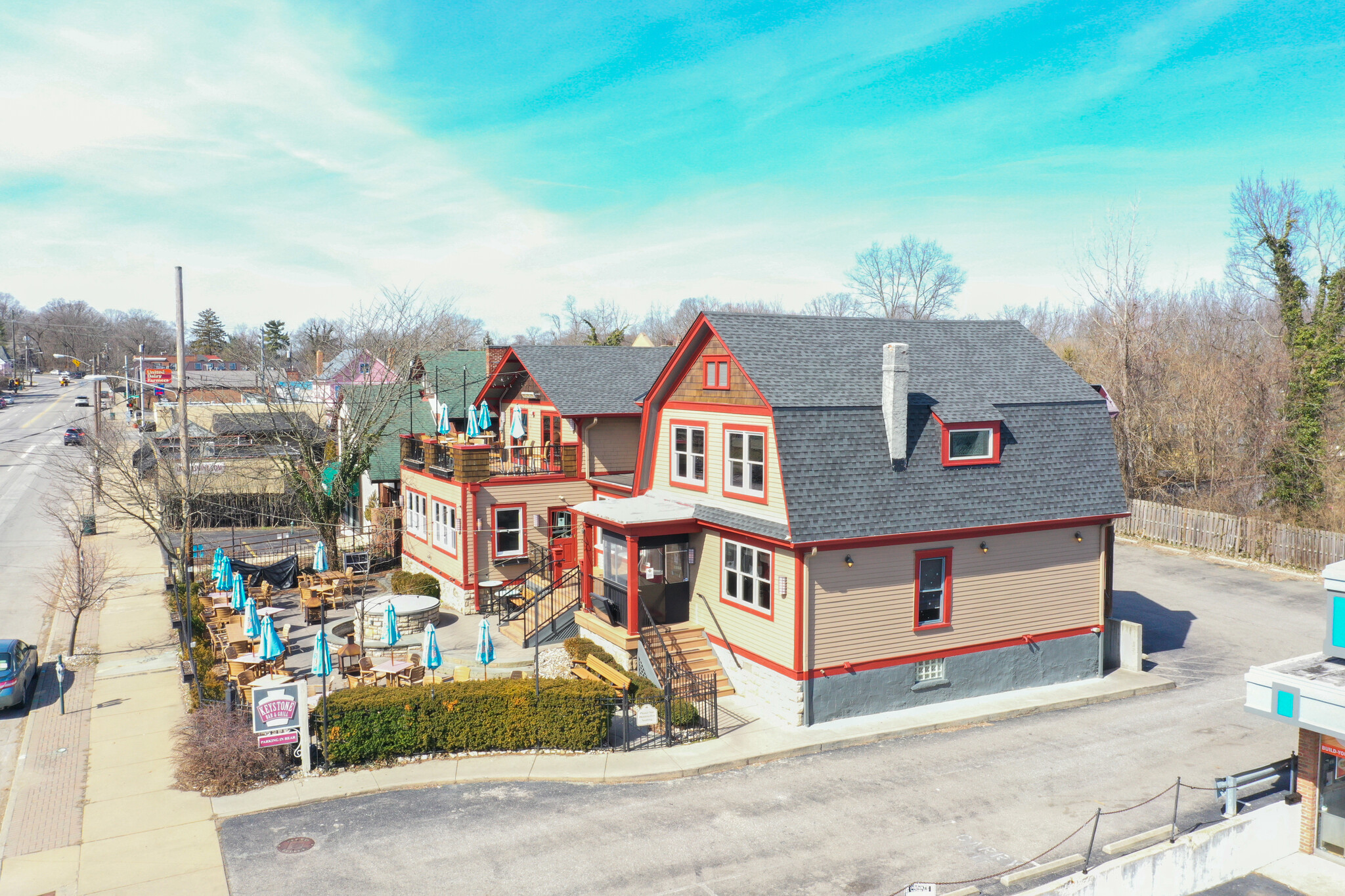 3384 Erie Ave, Cincinnati, OH à vendre Photo du bâtiment- Image 1 de 1