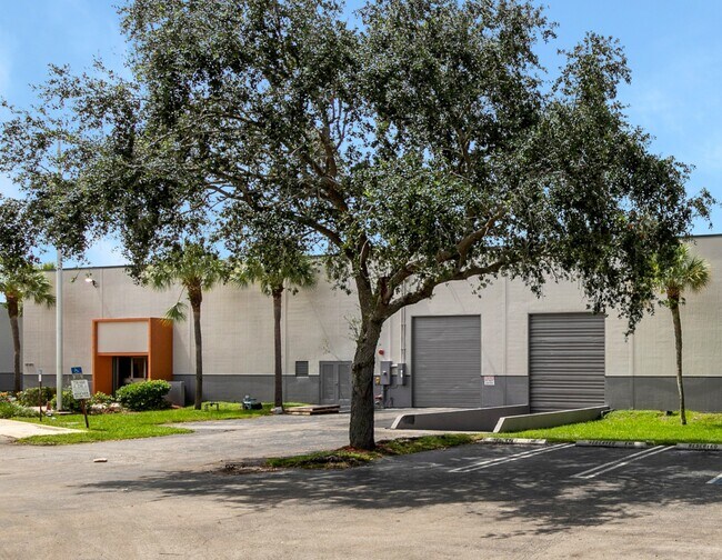 More details for 14545 NW 60th Ave, Miami Lakes, FL - Industrial for Lease