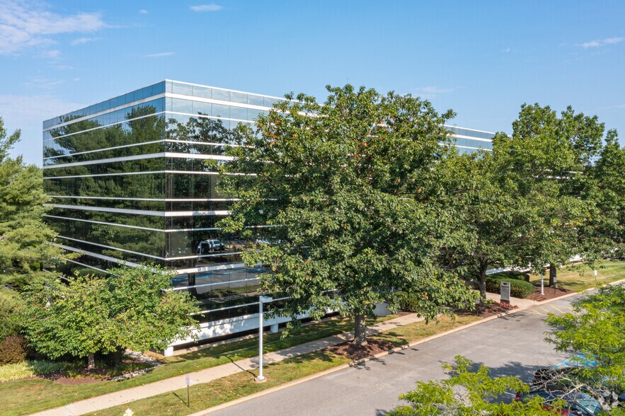 1011 Centre Rd, Wilmington, DE à louer - Photo du bâtiment - Image 2 de 5