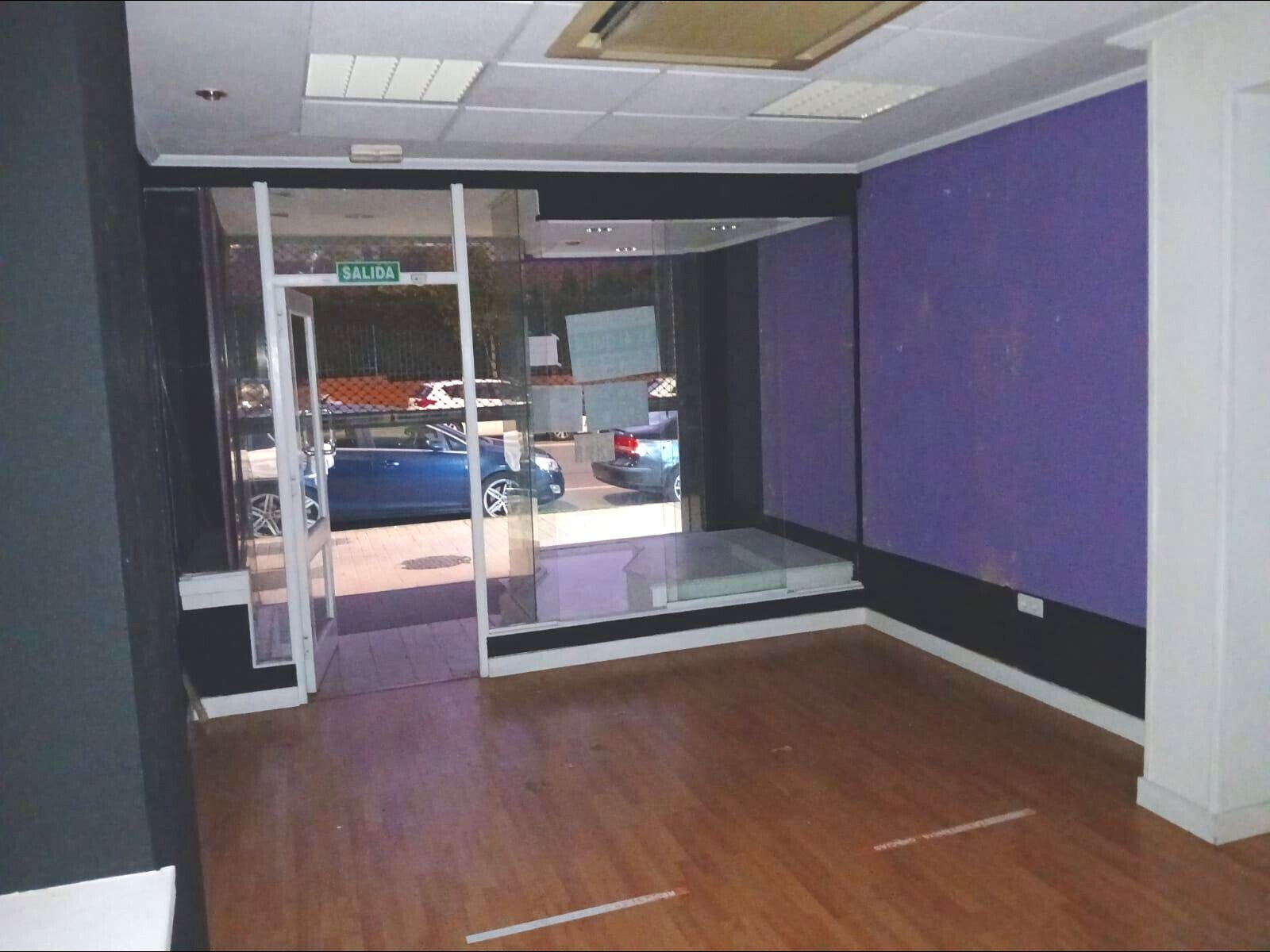 Retail in Cáceres, Cáceres for lease Interior Photo- Image 1 of 11