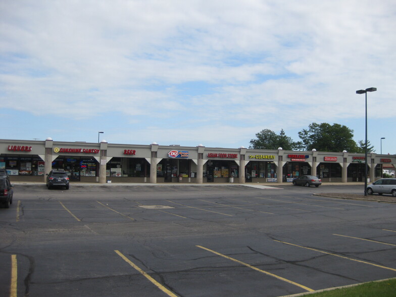 2900-2990 Ogden Ave, Aurora, IL à louer - Photo du bâtiment - Image 1 de 3