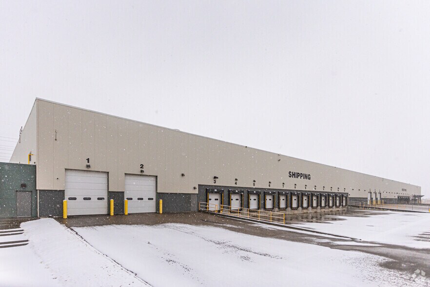 2603 76th Ave NW, Edmonton, AB for lease - Building Photo - Image 1 of 5