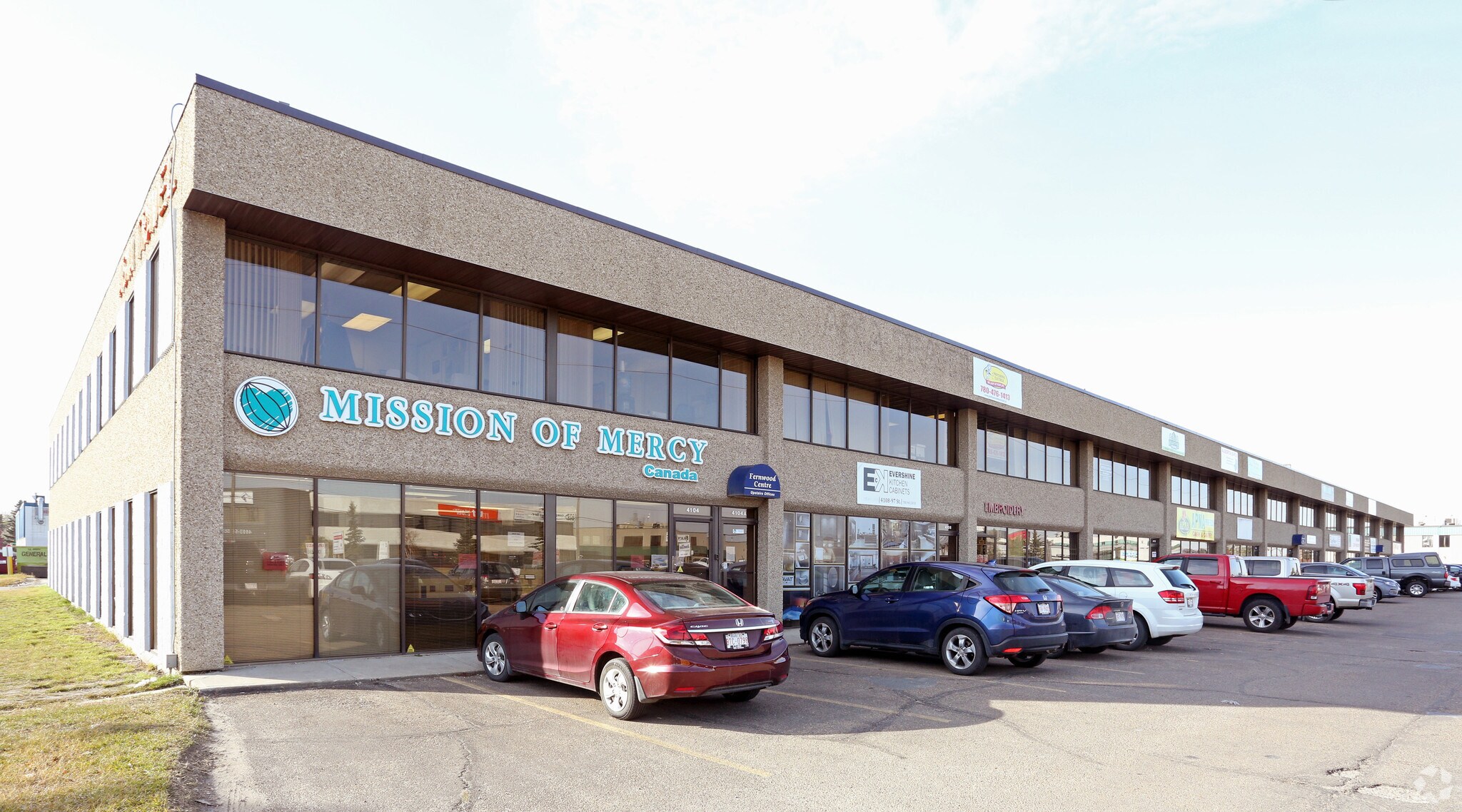 4104-4152 97 St NW, Edmonton, AB for sale Primary Photo- Image 1 of 1
