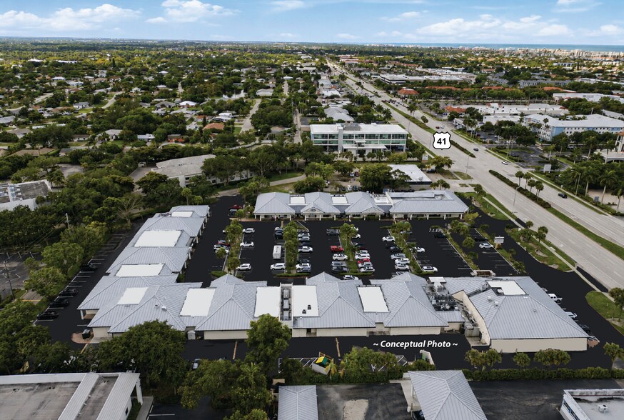 4910 Tamiami Trl N, Naples, FL à louer - Aérien - Image 3 de 4