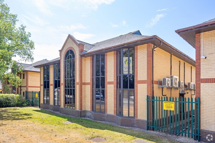 3 Low Moor Rd, Lincoln for lease - Building Photo - Image 3 of 5