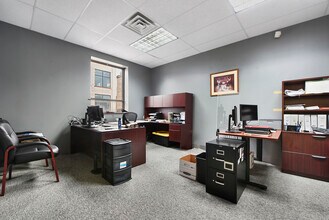 6023-6033 Broad St, Pittsburgh, PA for lease Interior Photo- Image 2 of 7