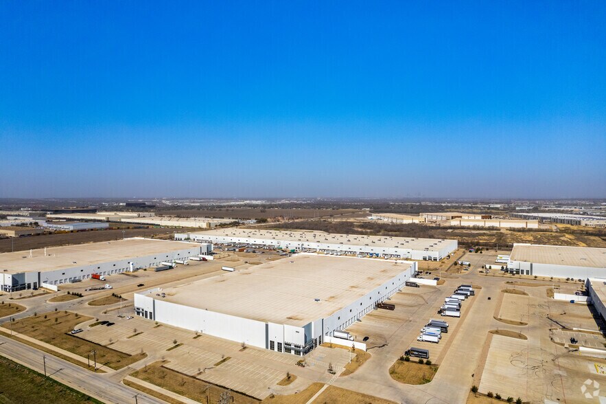 1701 Joel East Rd, Fort Worth, TX à louer - Aérien - Image 2 de 3