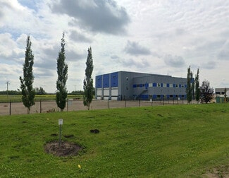 Plus de détails pour 5968 36 St E, Calmar, AB - Industriel à vendre