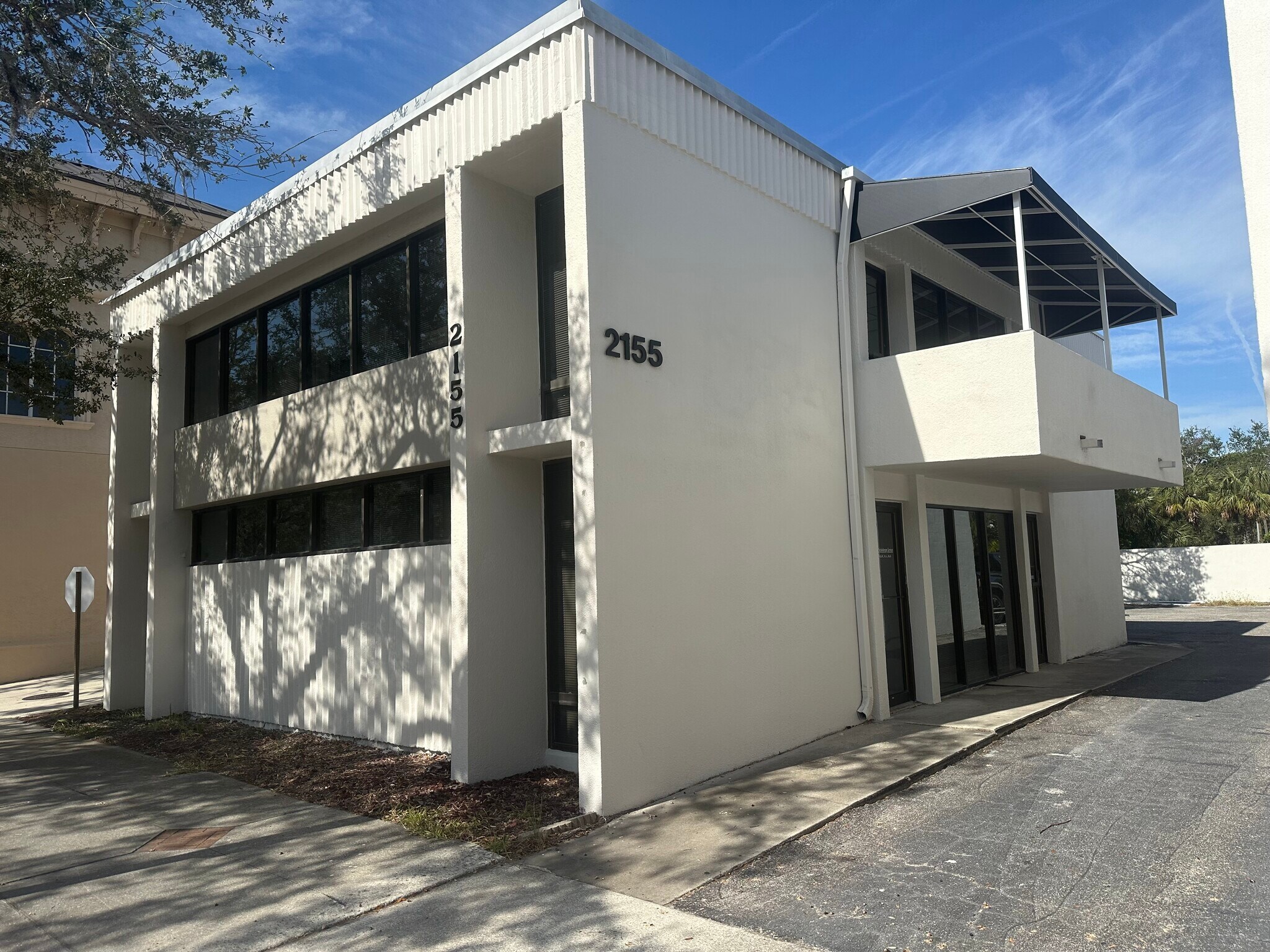 2155 Main St, Sarasota, FL à louer Photo du bâtiment- Image 1 de 9