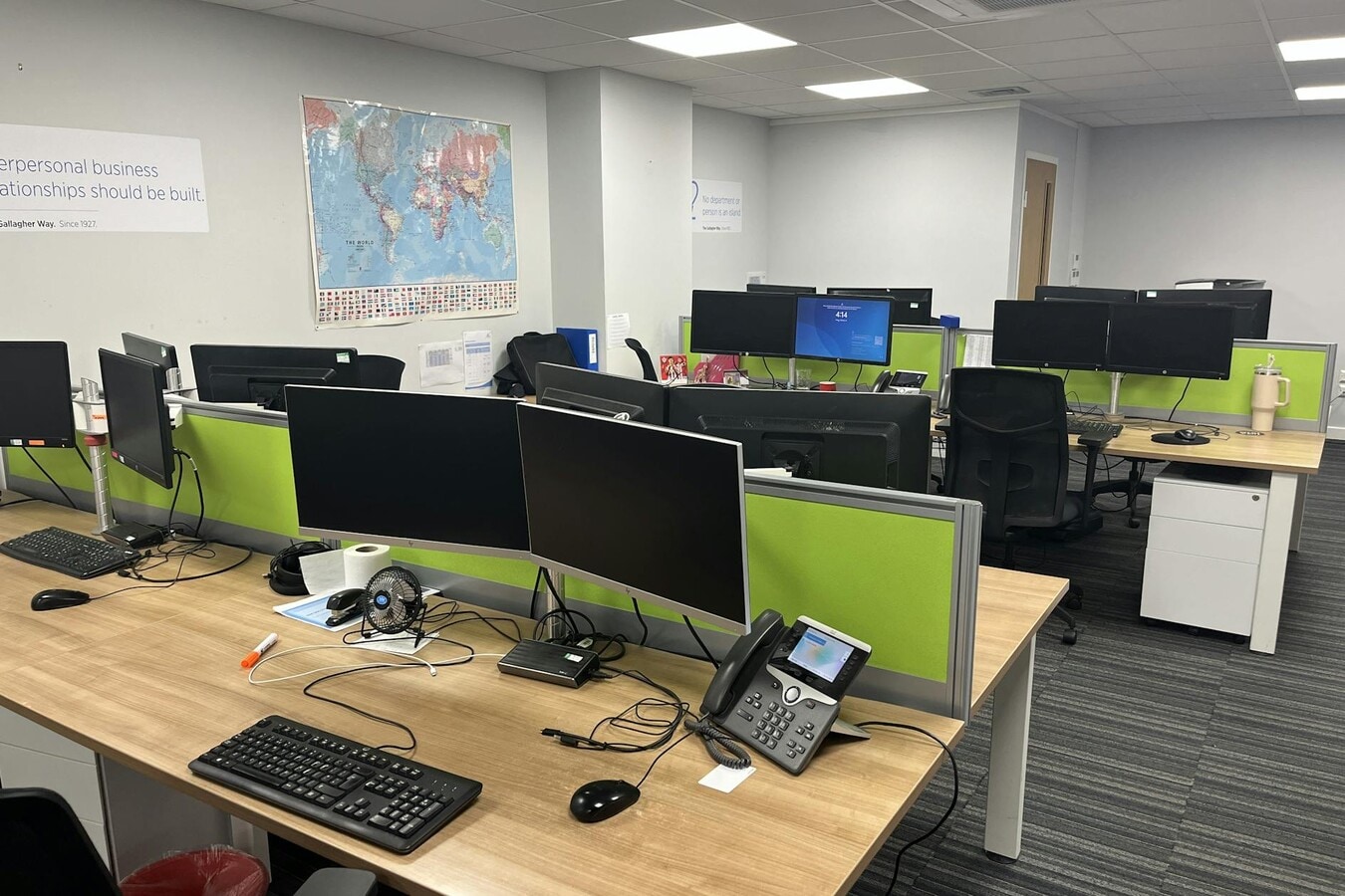 Test Ln, Southampton, HAM SO16 9JX - Unit 2 -  - Interior Photo - Image 1 of 7