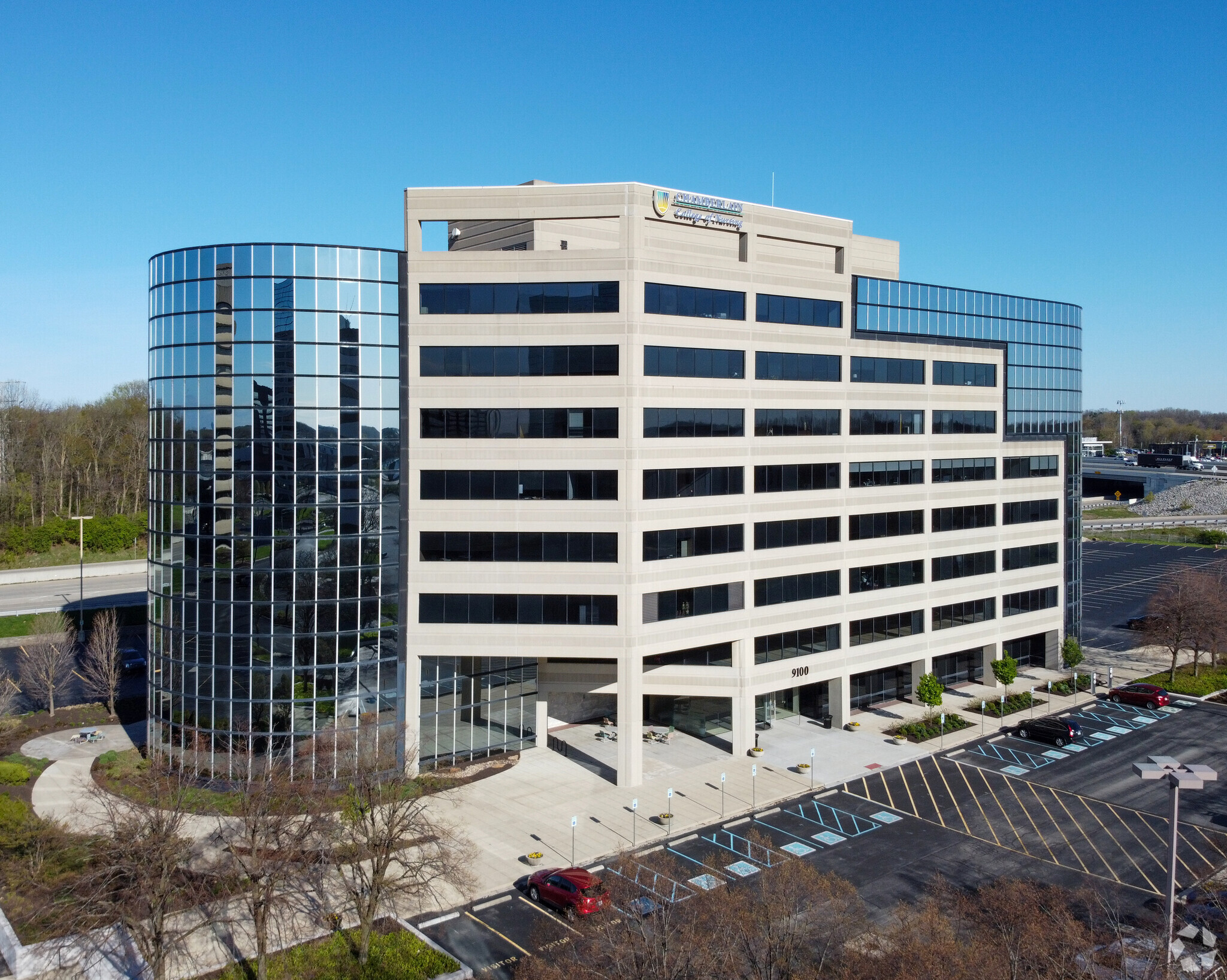 9100 Keystone Crossing, Indianapolis, IN à vendre Photo principale- Image 1 de 1