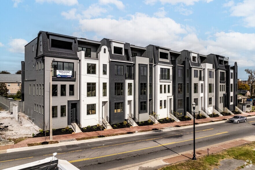 1020 Jefferson St, Nashville, TN for sale - Primary Photo - Image 1 of 34