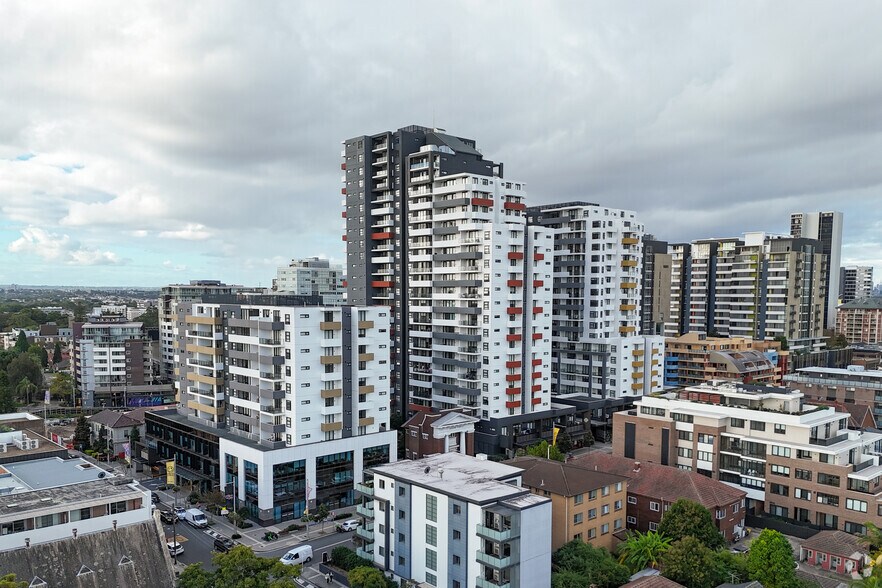 39-47 Belmore St, Burwood à louer - Photo principale - Image 1 de 4