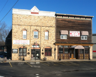 Plus de détails pour 29200 Evergreen Dr, Waterford, WI - Bureau/Commerce de détail à louer
