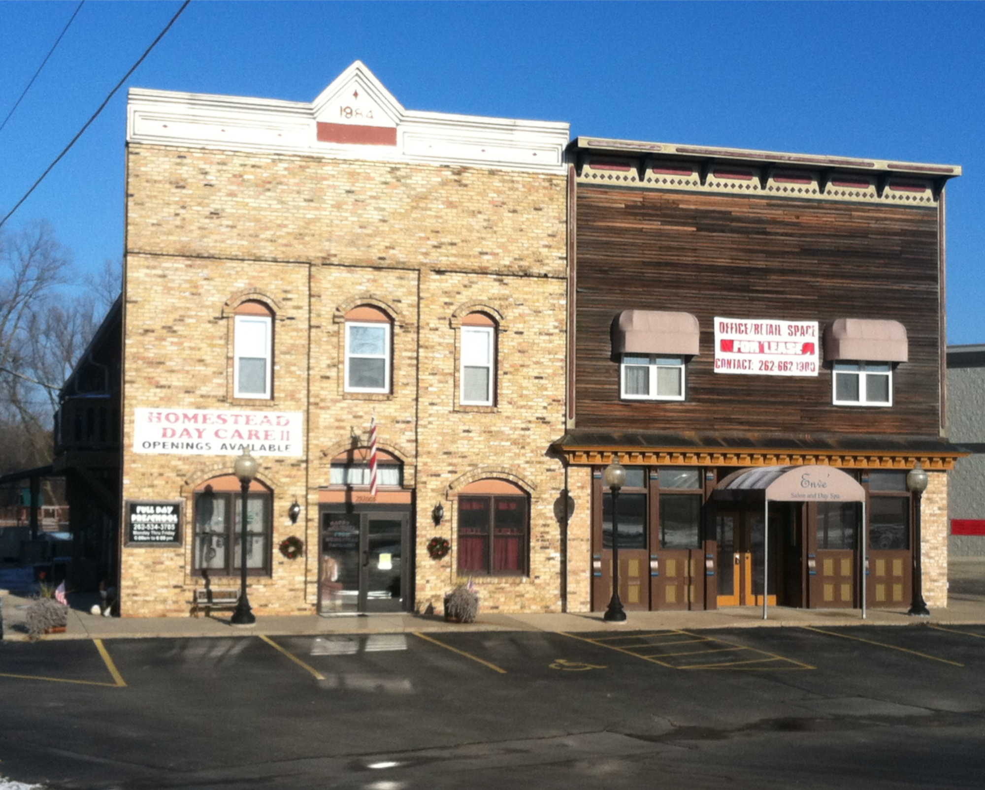 29200 Evergreen Dr, Waterford, WI for lease Building Photo- Image 1 of 4