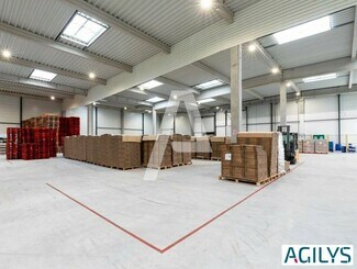 More details for 12 Rue Benjamin Franklin, Sucy-en-Brie - Industrial for Lease