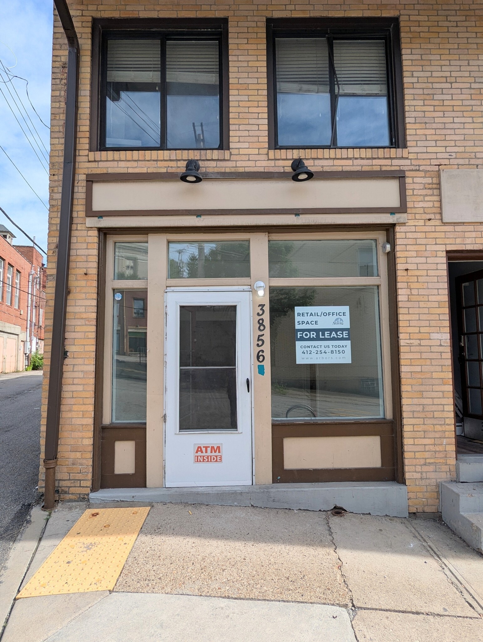 3856 Baytree St, Pittsburgh, PA for lease Building Photo- Image 1 of 16