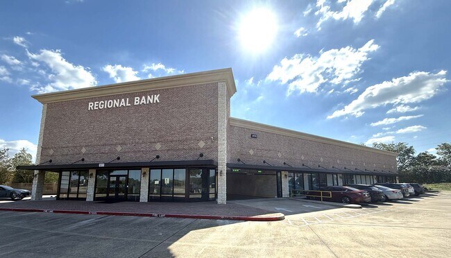 Plus de détails pour 18111 Katy Fwy, Houston, TX - Commerce de détail à vendre