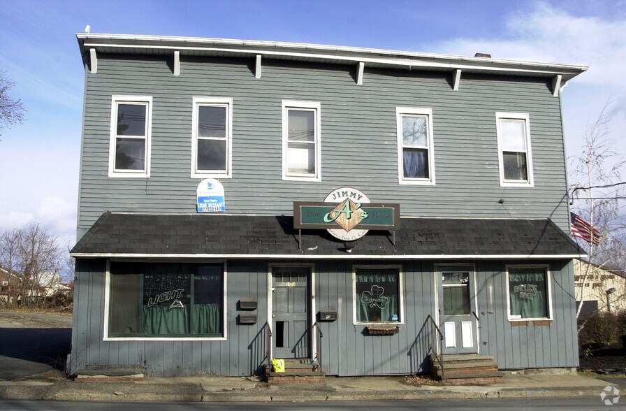 100 Railroad Ave, West Haverstraw, NY à louer - Photo principale - Image 1 de 11