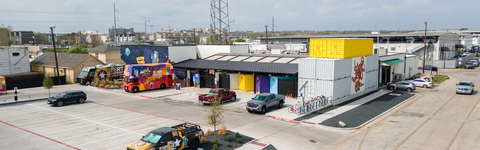 2737 Tillar St, Fort Worth, TX for sale - Building Photo - Image 3 of 5