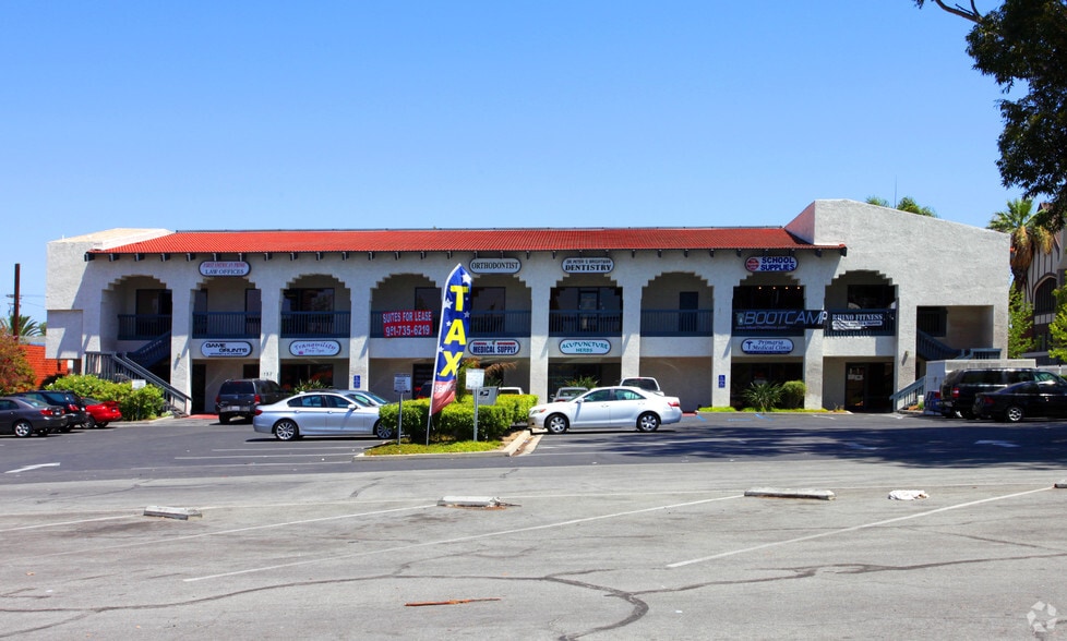 720 S Ramona Ave, Corona, CA for lease - Building Photo - Image 2 of 2
