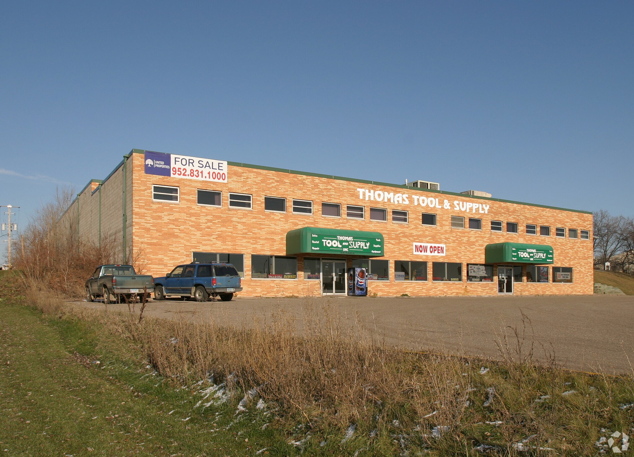 1081 E Highway 36, Maplewood, MN à louer Autre- Image 1 de 6