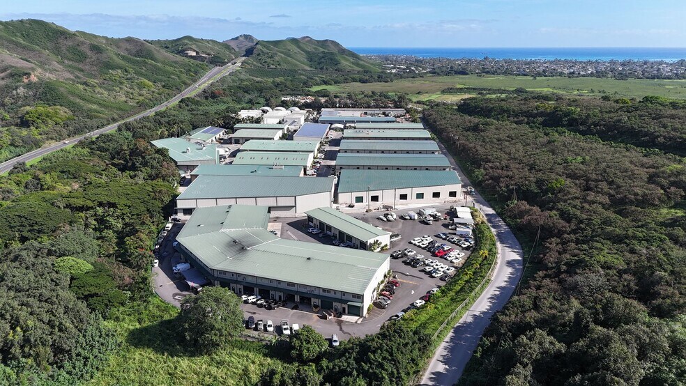 201 Kapaa Quarry Rd, Kailua, HI à louer - Aérien - Image 2 de 10