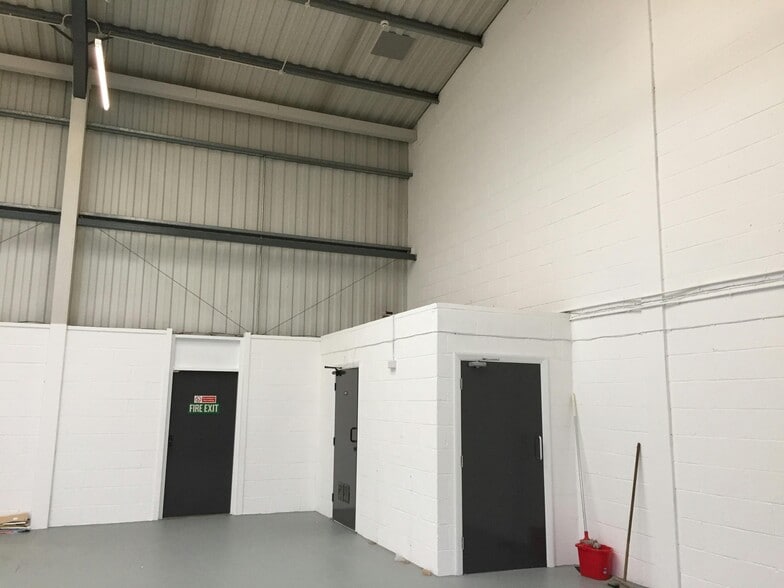 Wellbeck Way, Peterborough for lease - Building Photo - Image 2 of 9