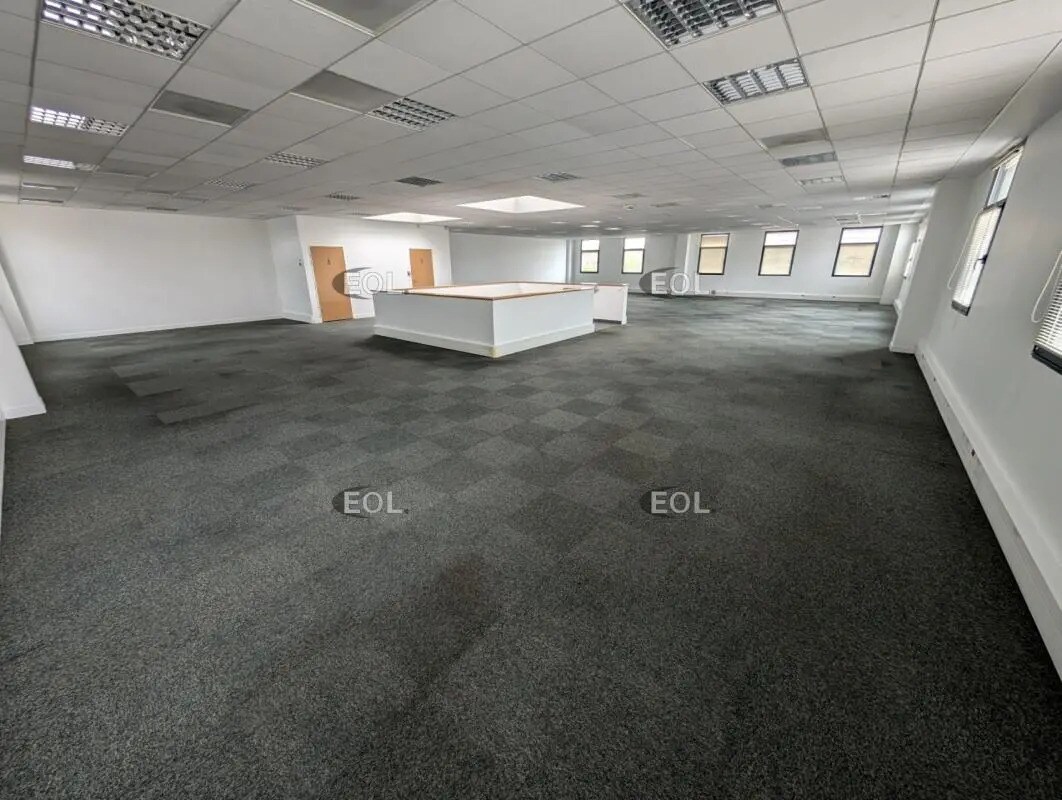 Flex in Créteil for lease Interior Photo- Image 1 of 9