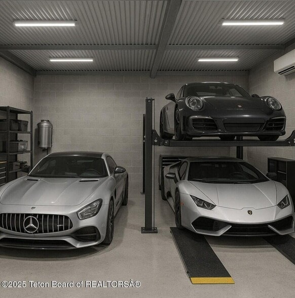 605 W Deer Dr, Jackson, WY à vendre - Photo intérieure - Image 2 de 7