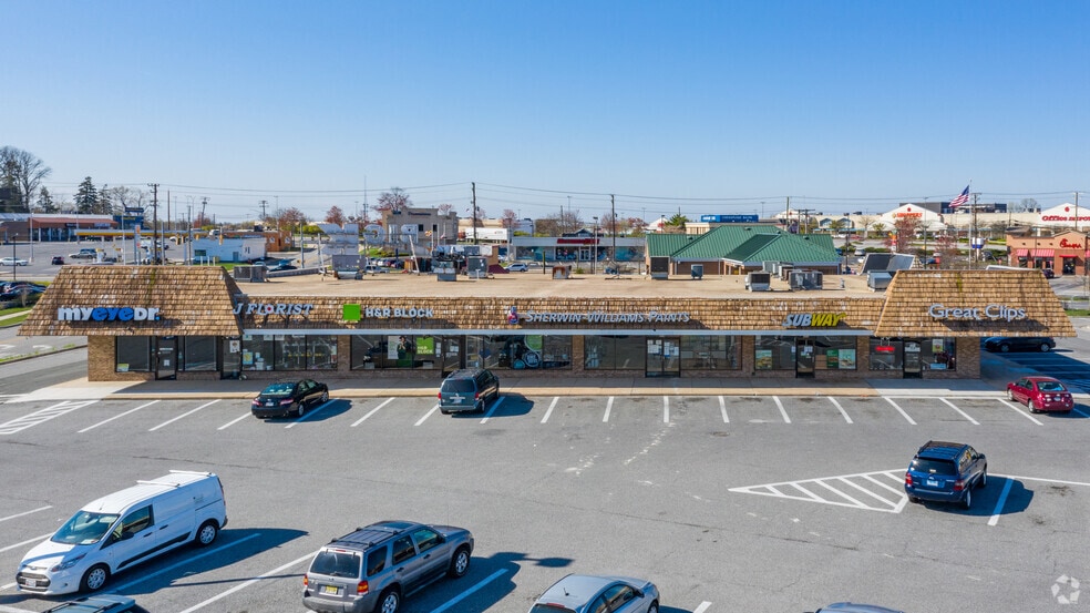 8818-8842 Waltham Woods Rd, Baltimore, MD for lease - Building Photo - Image 3 of 3