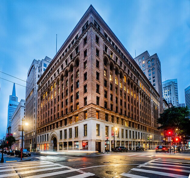 220 Montgomery St, San Francisco, CA à louer - Photo du bâtiment - Image 1 de 1