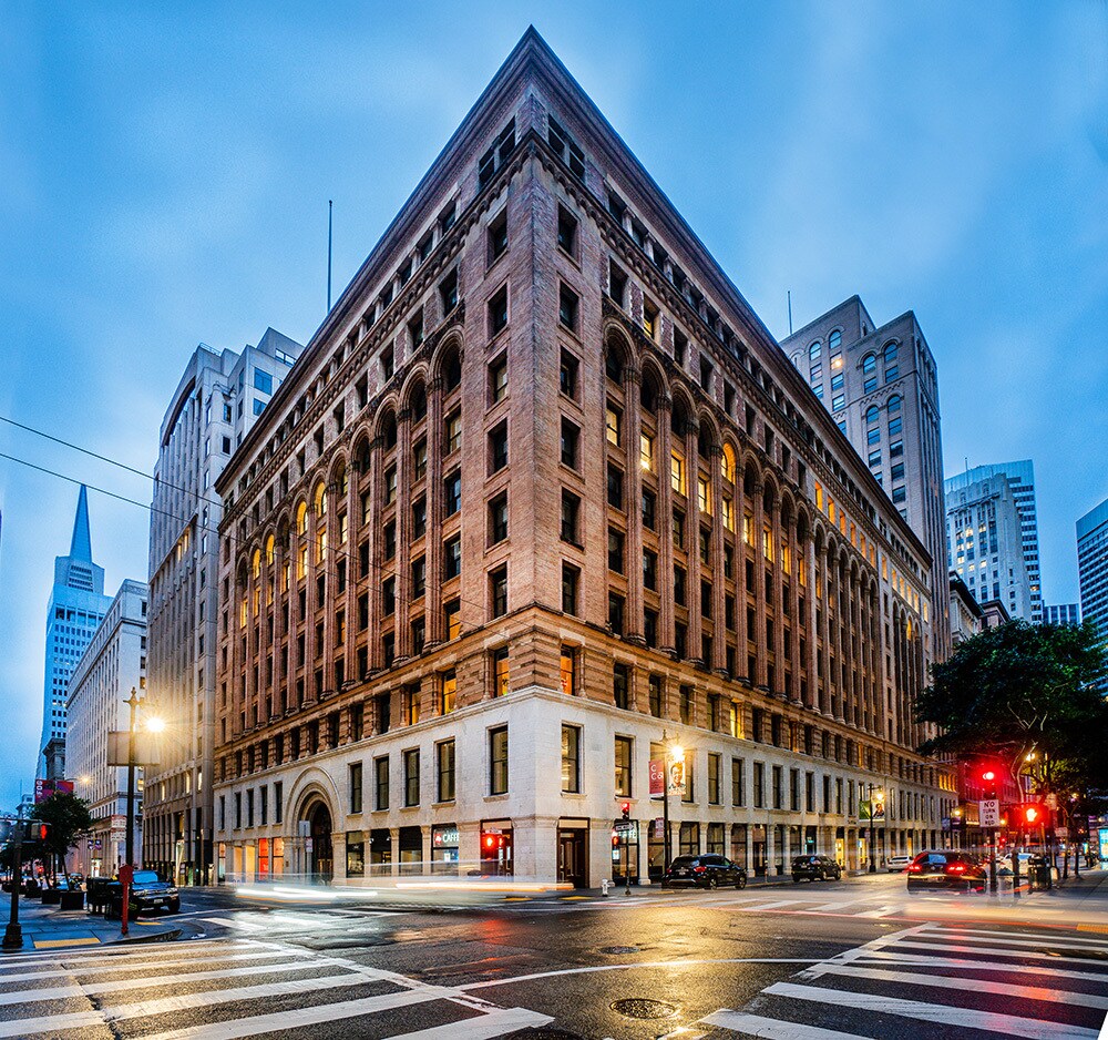 220 Montgomery St, San Francisco, CA à louer Photo du bâtiment- Image 1 de 2