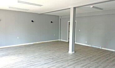 19257 Enterprise Way, Surrey, BC à louer Photo intérieure- Image 2 de 5