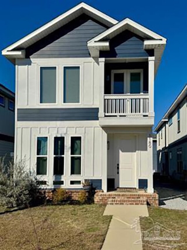 Plus de détails pour 1180 W Intendencia St, Pensacola, FL - Multi-résidentiel à vendre