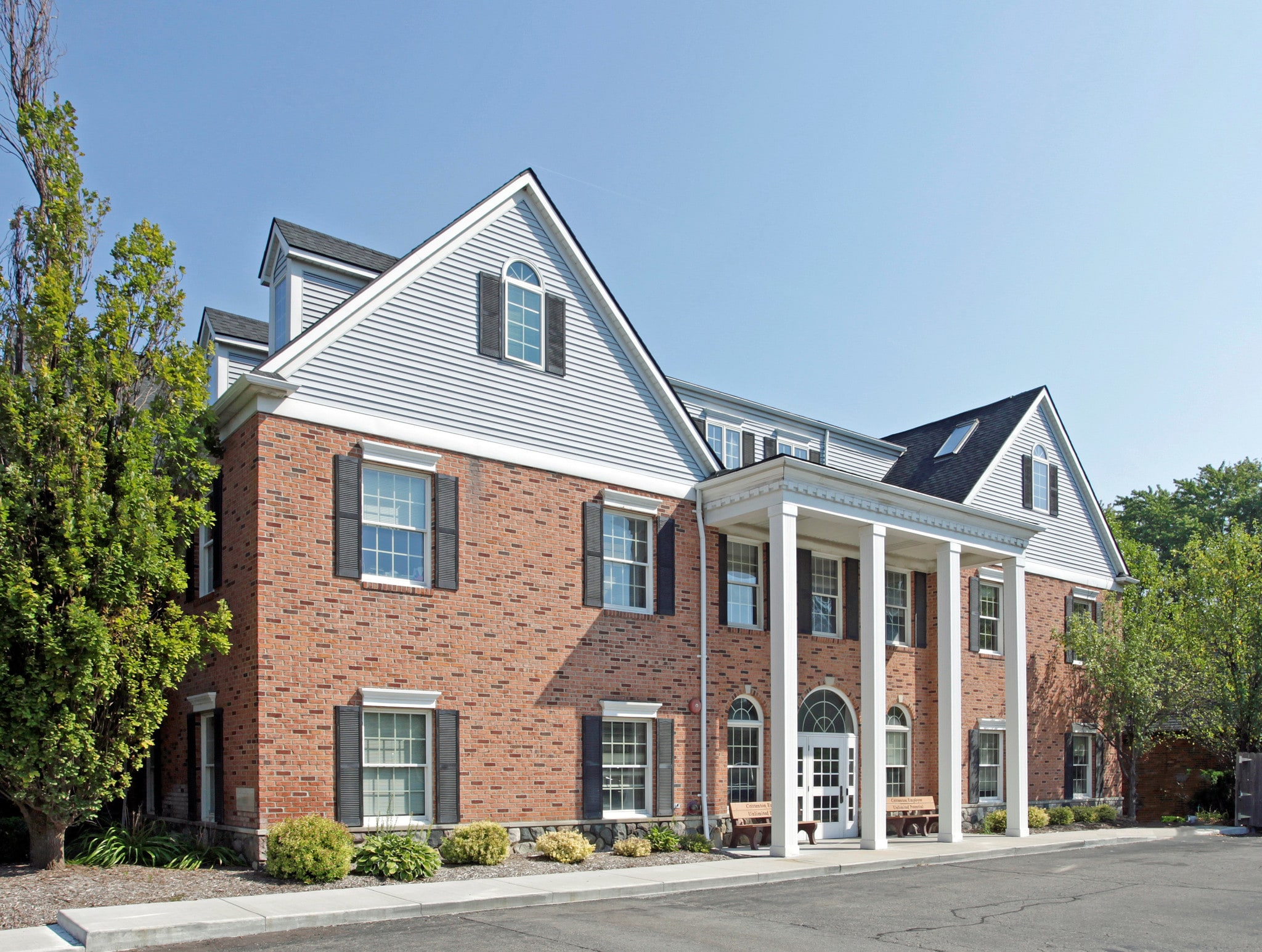 929 W University Dr, Rochester, MI for lease Building Photo- Image 1 of 10