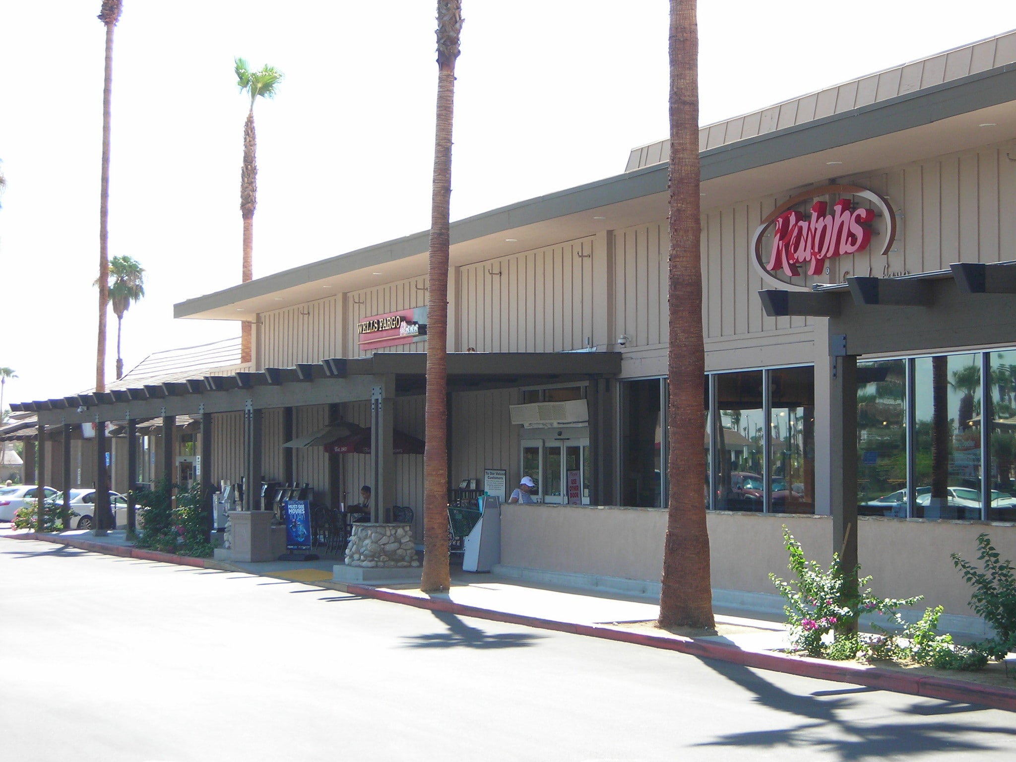 1733-1793 E Palm Canyon Dr, Palm Springs, CA for lease Primary Photo- Image 1 of 2