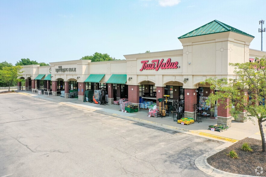 1550 S Coddington Ave, Lincoln, NE for lease - Building Photo - Image 3 of 6