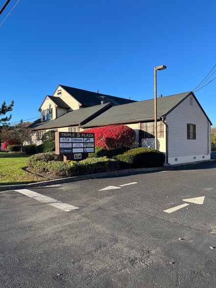 614 Route 130, East Windsor, NJ for sale - Building Photo - Image 1 of 1