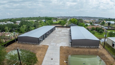 2317 Anders Ln, Kemah, TX à louer Photo intérieure- Image 2 de 5