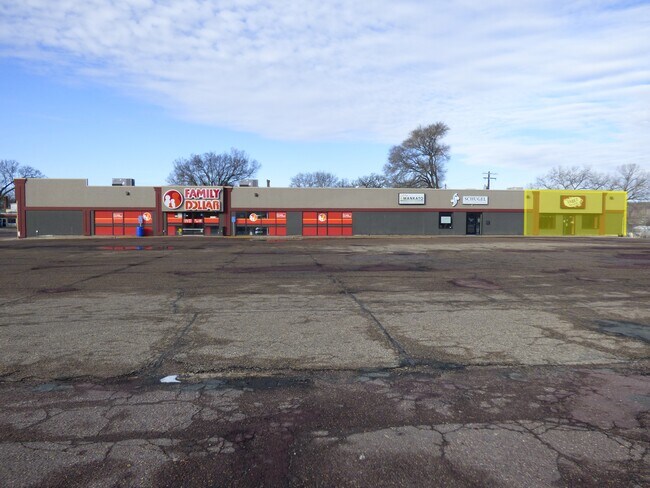 Plus de détails pour 800-826 S Front St, Mankato, MN - Commerce de détail à louer