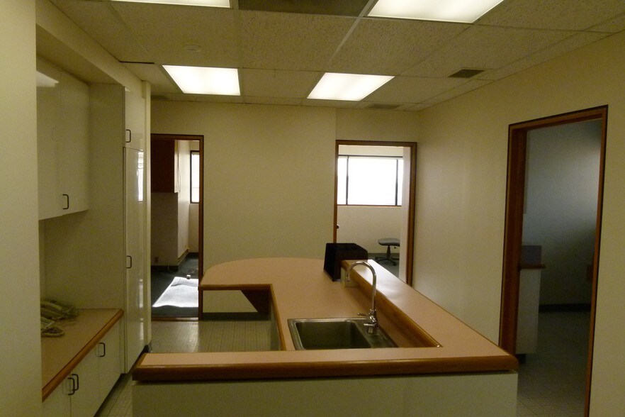 1712 Liliha St, Honolulu, HI à louer - Photo du bâtiment - Image 3 de 42