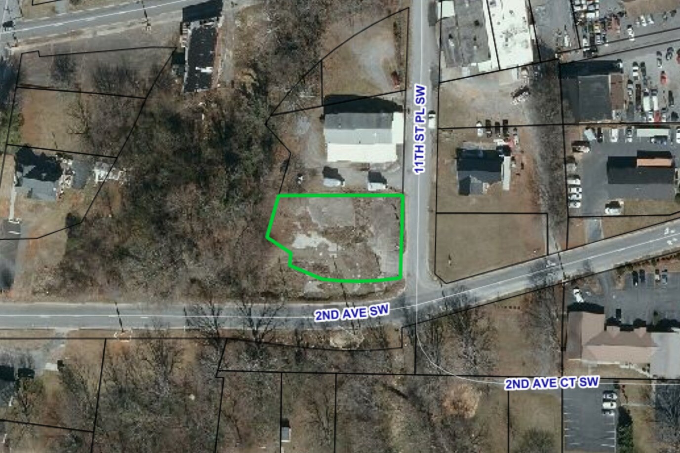 130 11th Street Pl SW, Hickory, NC à vendre Photo principale- Image 1 de 5